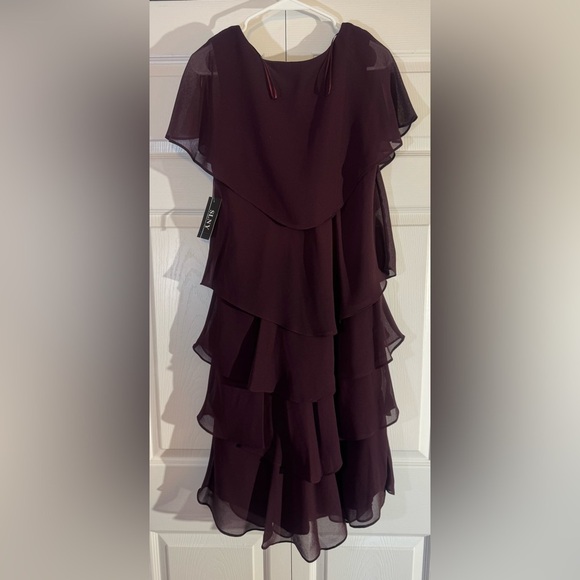 SLNY High Low Sundress with Flutter Sleeves in “Fig” Size 10P - Picture 5 of 5